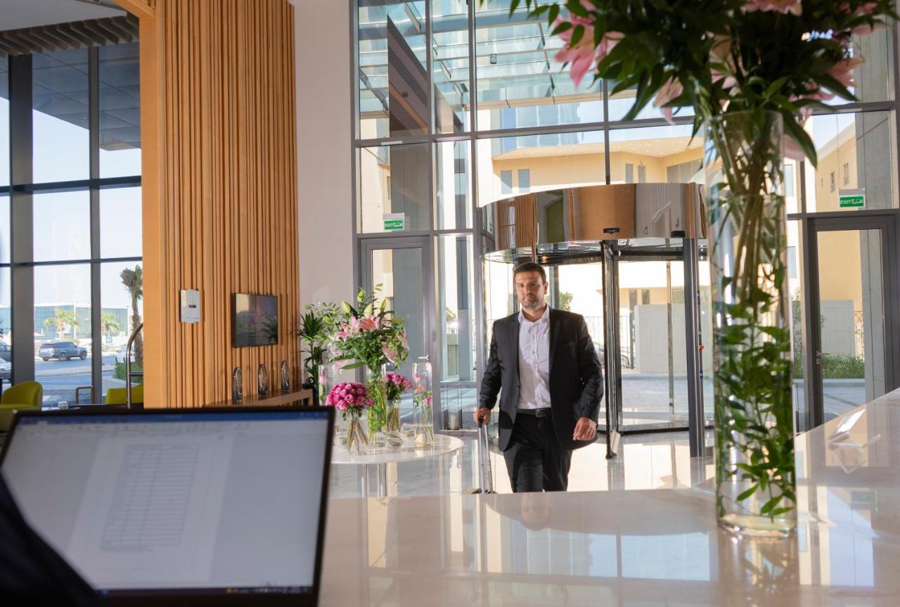 Hotel Dana Rayhaan By Rotana Dammam Exterior foto Lobby