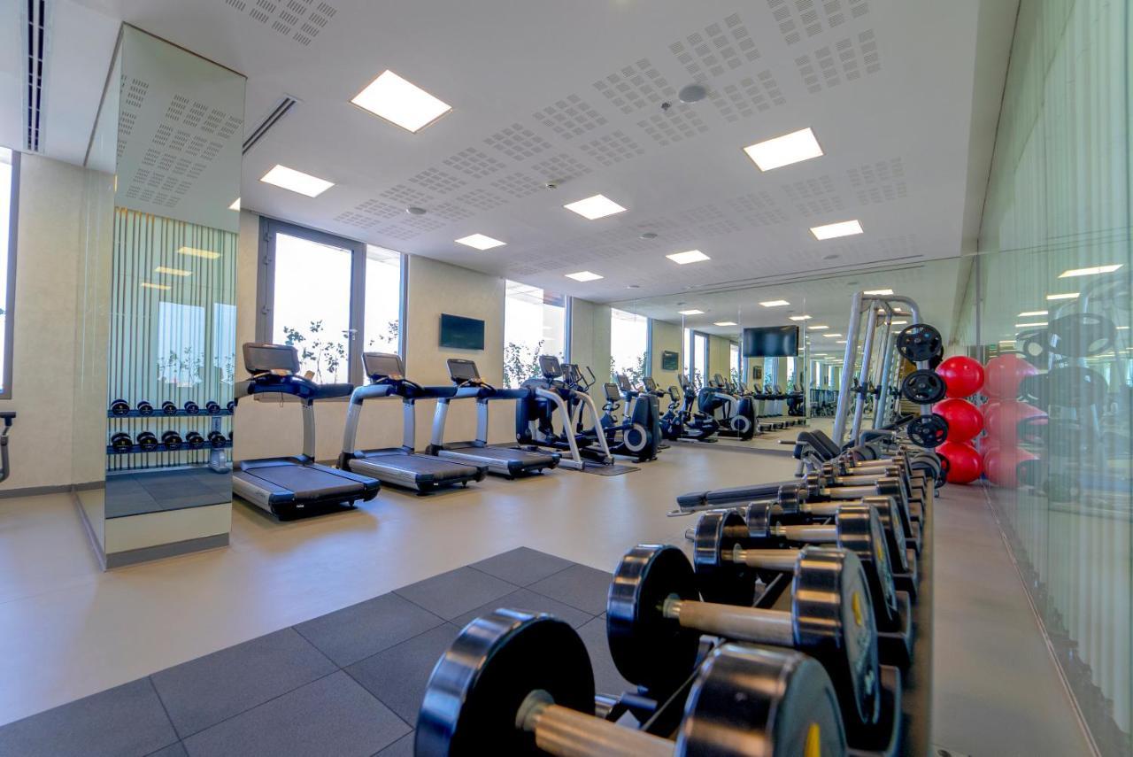 Hotel Dana Rayhaan By Rotana Dammam Exterior foto The gym at the Embassy of the United States in Berlin